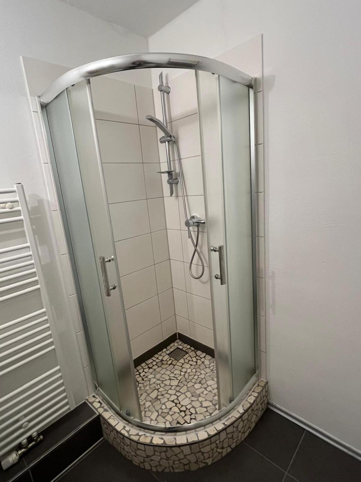 1 Zimmer Apartment Naehe Uni غوتنغن المظهر الخارجي الصورة
