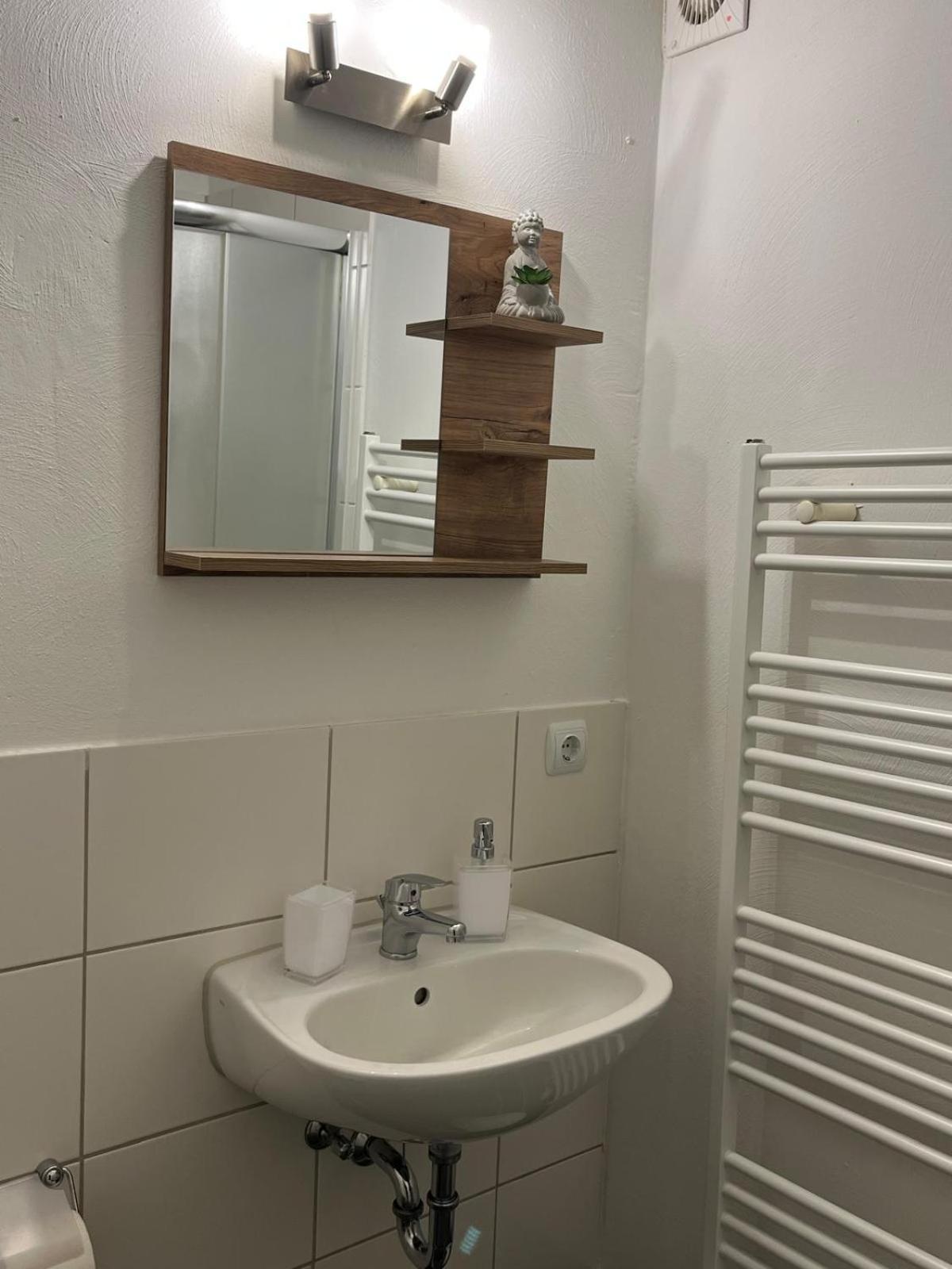 1 Zimmer Apartment Naehe Uni غوتنغن المظهر الخارجي الصورة
